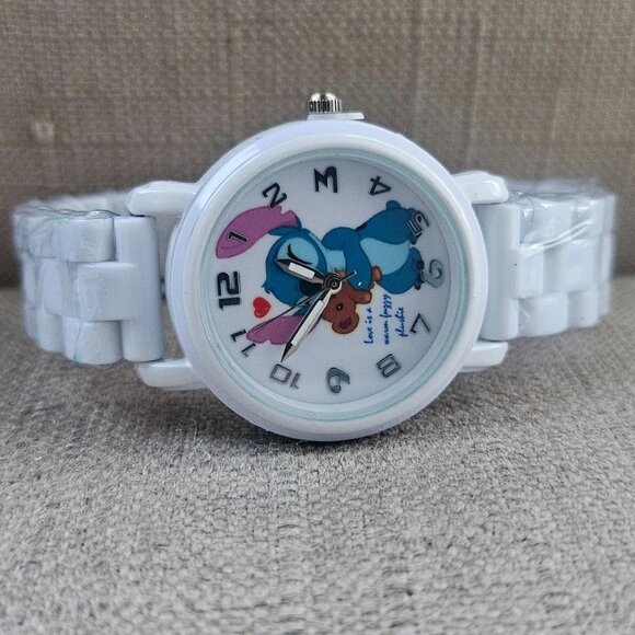 Disney Stitch Girl Wristwatch White Plastic Band Analog Quartz Wrist Watch NWT - Picture 5 of 10